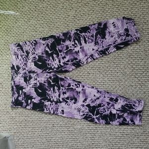 Purple lightning leggings